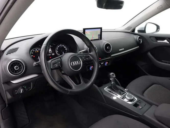 Audi A3 1.4 TFSi 204 e-Tron 36G/Co2 S-Tronic + GPS + LED Lig Image 8